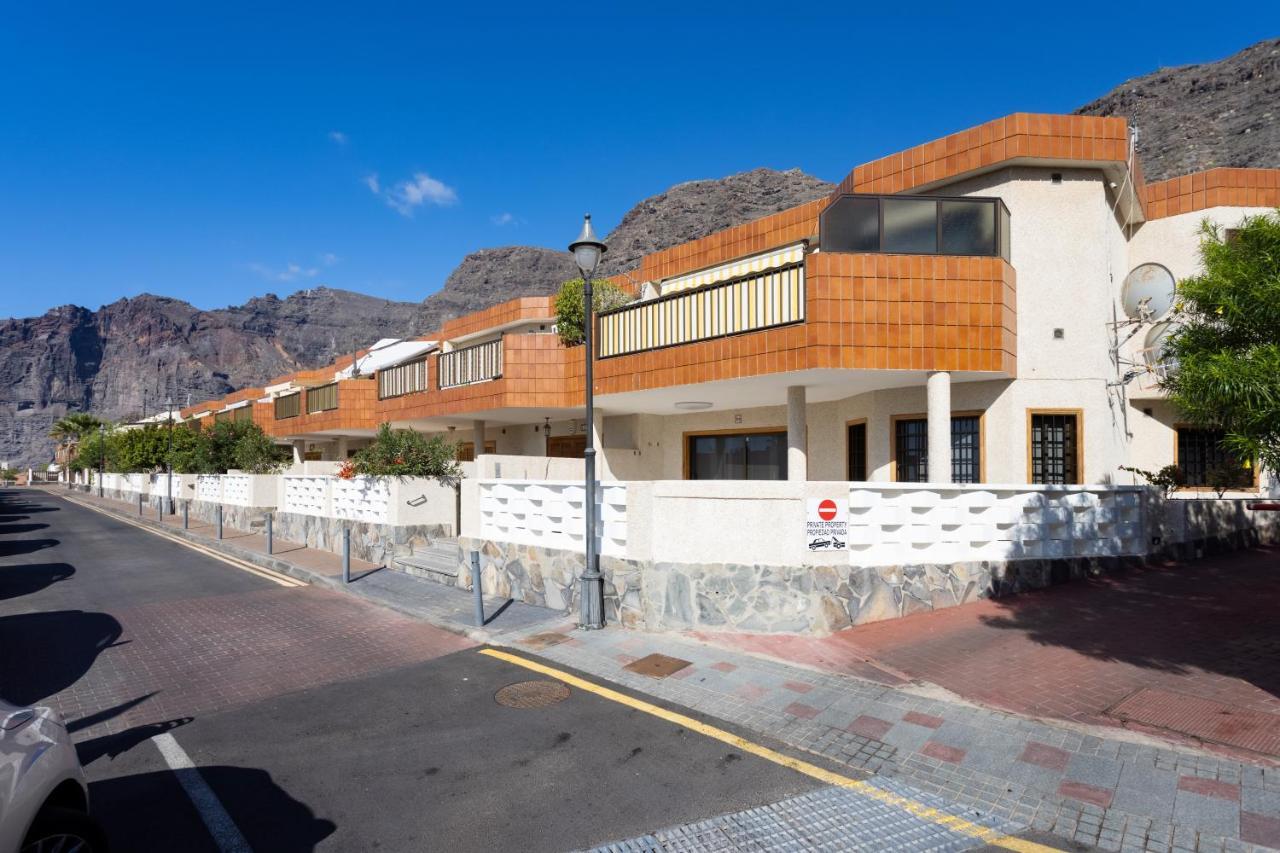 Gigantes Oasis Deluxe By Sunkeyrents Apartment Santiago Del Teide Exterior photo