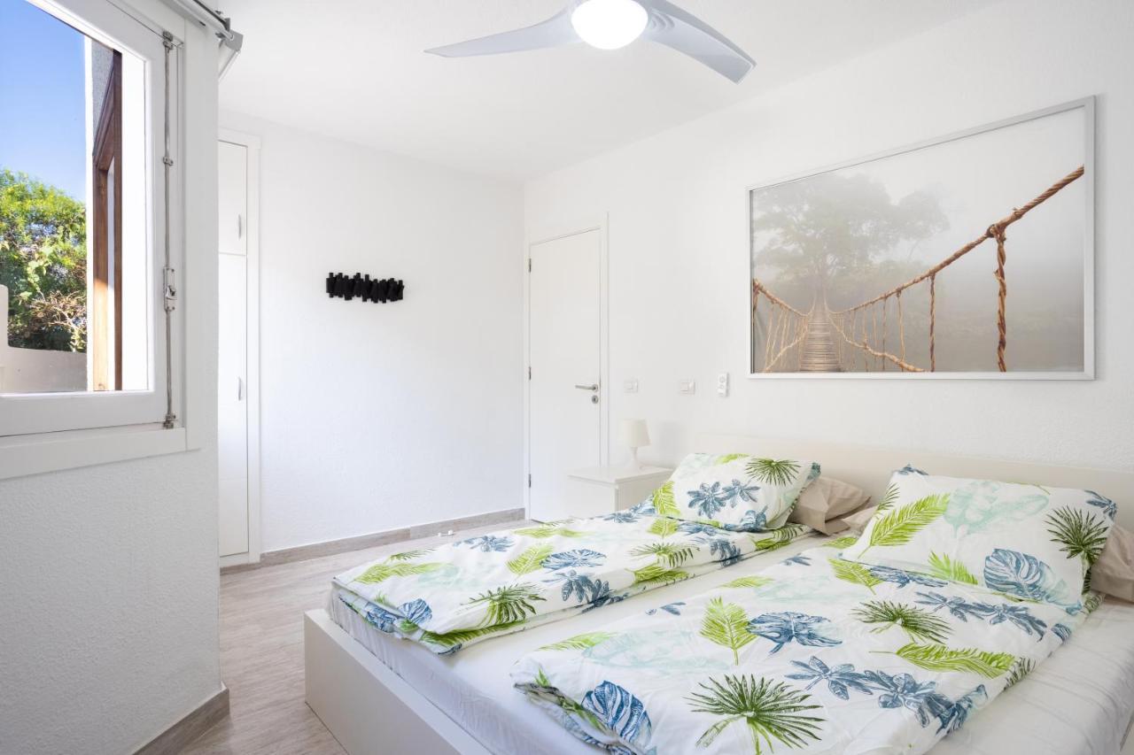 Gigantes Oasis Deluxe By Sunkeyrents Apartment Santiago Del Teide Exterior photo